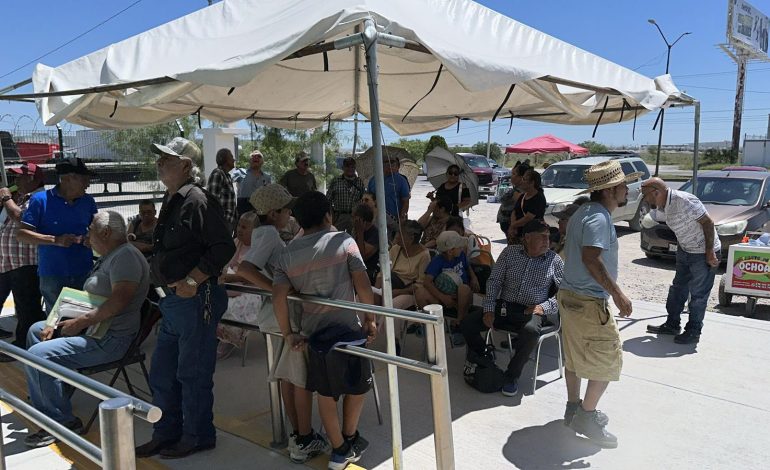 Colapsan adultos mayores en Banco del Bienestar en PN