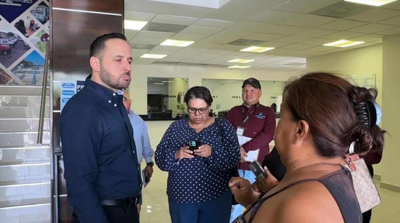 Sigue el circo en PN: escoltas de Jacobo agreden a extrabajador