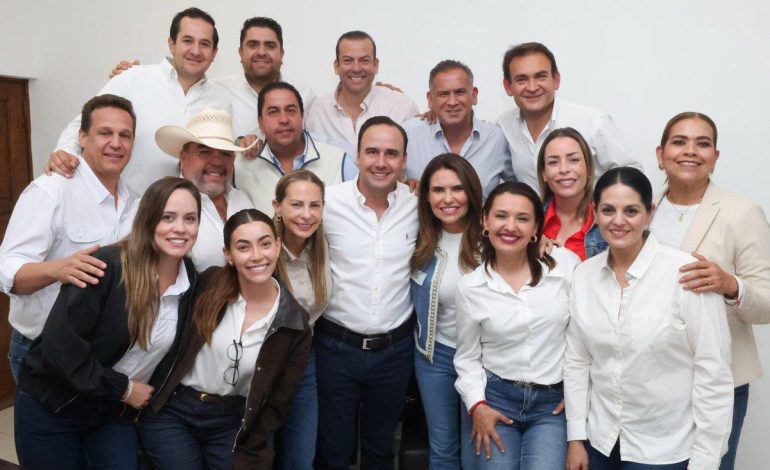 Manolo ganó los 16 distritos
