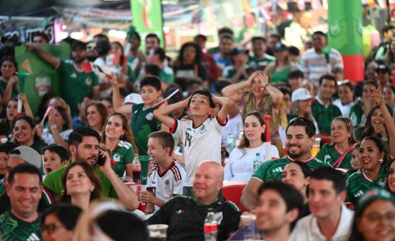 Une selección a mexicanos