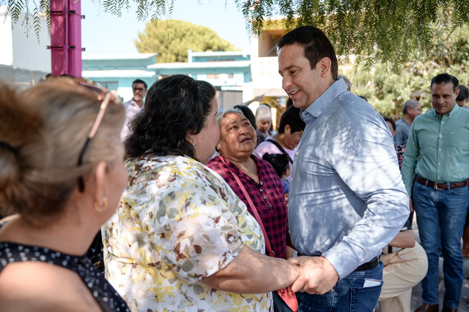 Entrega Javier Díaz rehabilitación de cancha y plaza en Morelos
