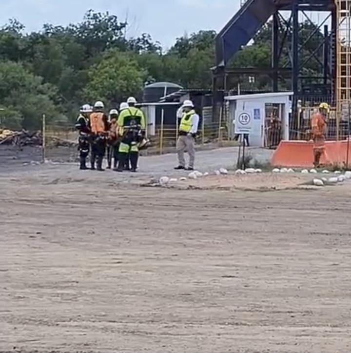 Van 32 mineros recuperados en Pasta de Conchos