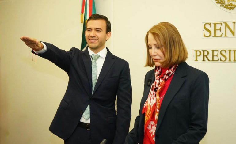 Rinde protesta Gabriel Elizondo como senador