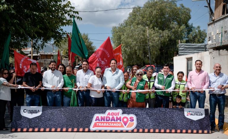 Cumple Javier Díaz en la colonia Nueva Esperanza; entrega 2º tramo de pavimentación