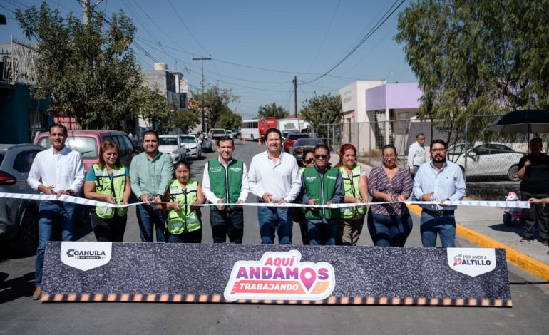 Lleva Javier Díaz más obras de pavimentación a las colonias