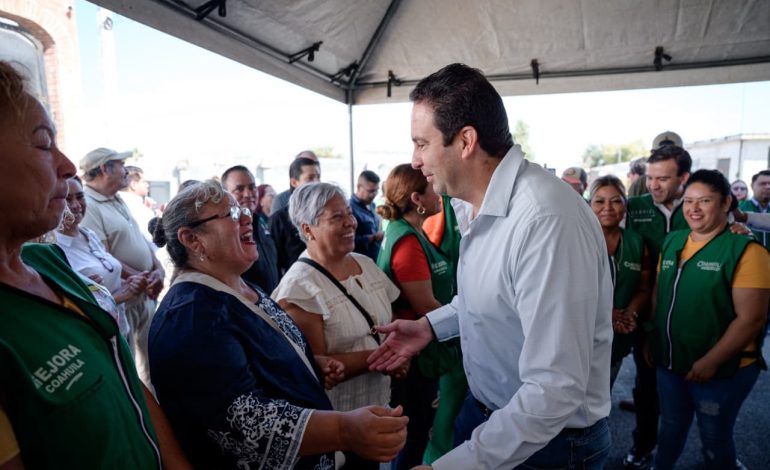Lleva Javier Díaz obras sociales a todos los sectores de Saltillo