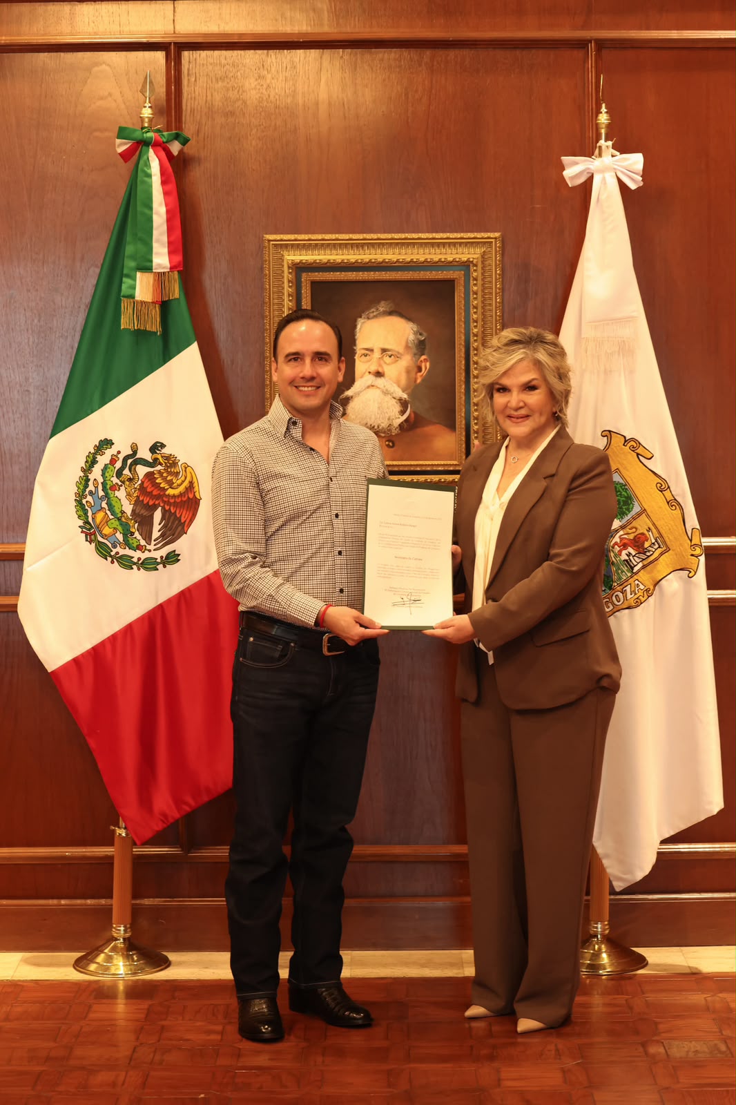 Fortalece Manolo su gabinete; suma a dos mujeres clave para impulsar a Coahuila