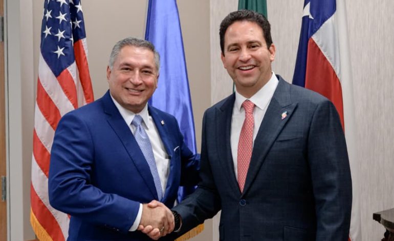 Destaca Javier Díaz la grandeza de Saltillo y Coahuila en McAllen, Texas