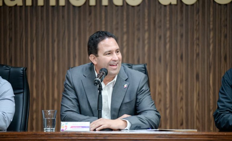 Junto al Gobernador Manolo Jiménez, todo el apoyo a deportistas: Javier Díaz