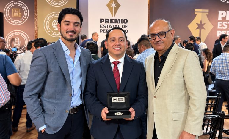 Recibe Kevin Liñán Premio Estatal de Periodismo