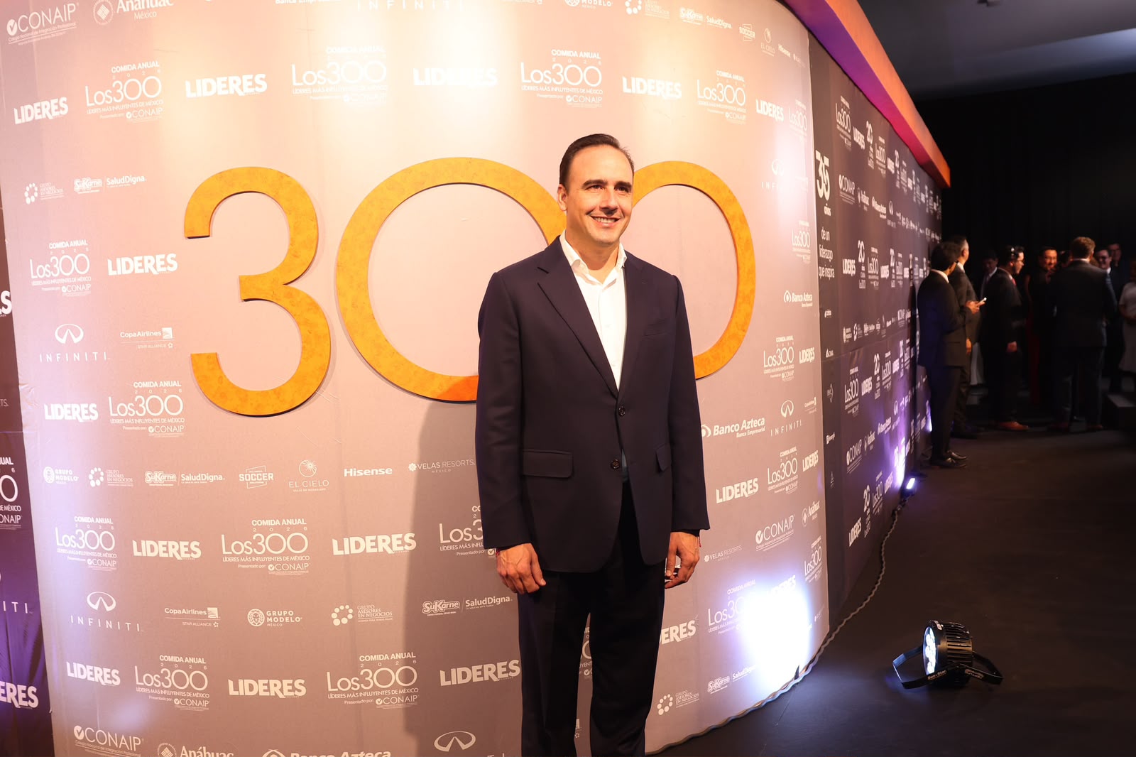 Manolo Jiménez, entre los líderes más influyentes de México