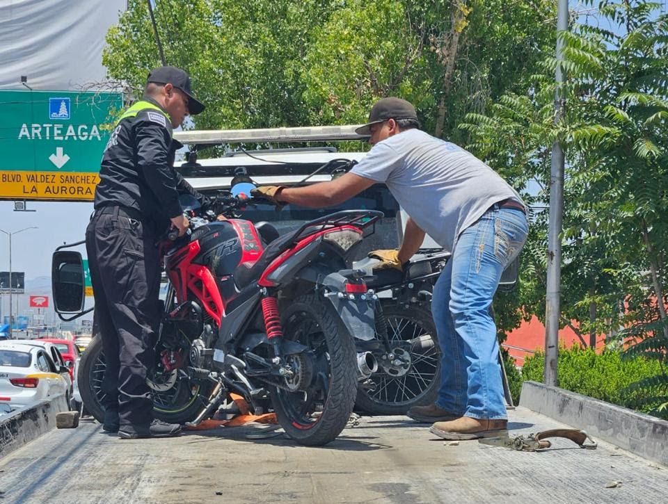 Aseguran sus motos; dueños no regresan
